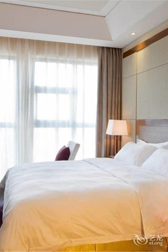 Bavaria City Hotel Beihai Zewnętrze zdjęcie