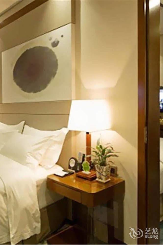 Bavaria City Hotel Beihai Zewnętrze zdjęcie