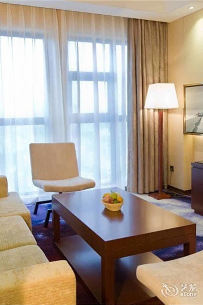 Bavaria City Hotel Beihai Zewnętrze zdjęcie