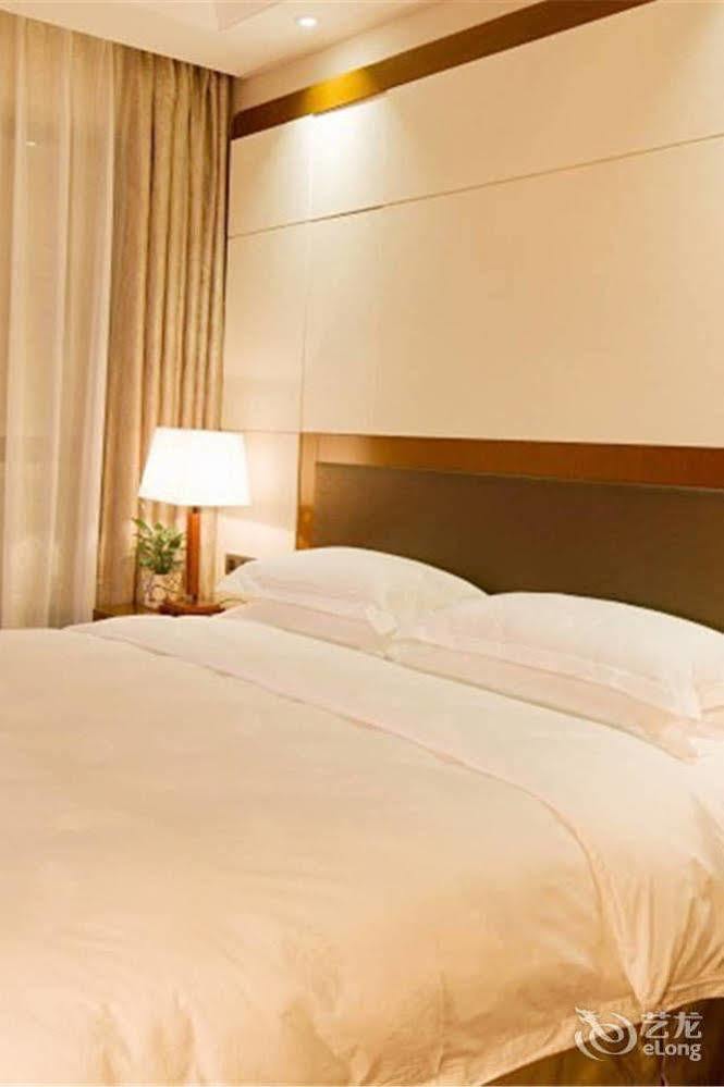 Bavaria City Hotel Beihai Zewnętrze zdjęcie